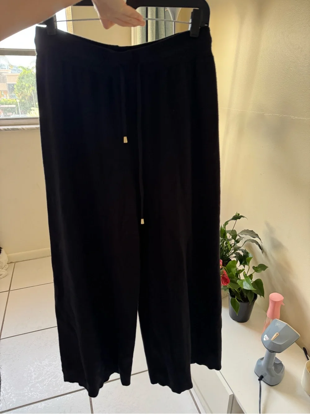 Cielo Black Wide-Leg Knit Joggers